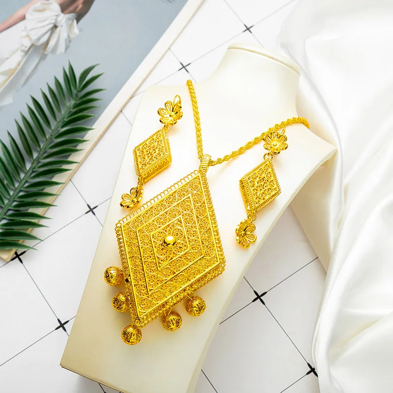 

Arab Wedding Gold Color Pendant Earrings Jewelry Set Double Design Big Size Hollow Flowers Carved Algerian Bride Necklace Jewelr