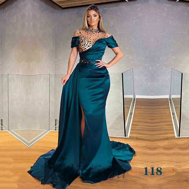 Рисунок 3 - Женское атласное платье с юбкой-годе