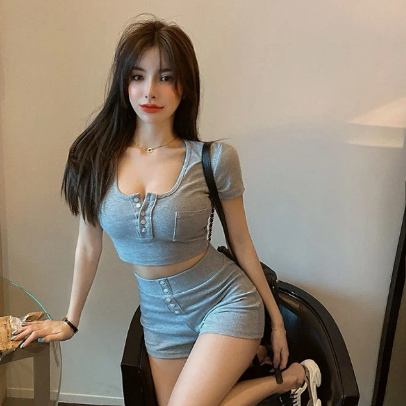 

Woman High Waist Shorts and T-shirt Top Female Loose Summer Two Piece Set Ladies Classic Tracksuit Casual Short Pants Suits A26