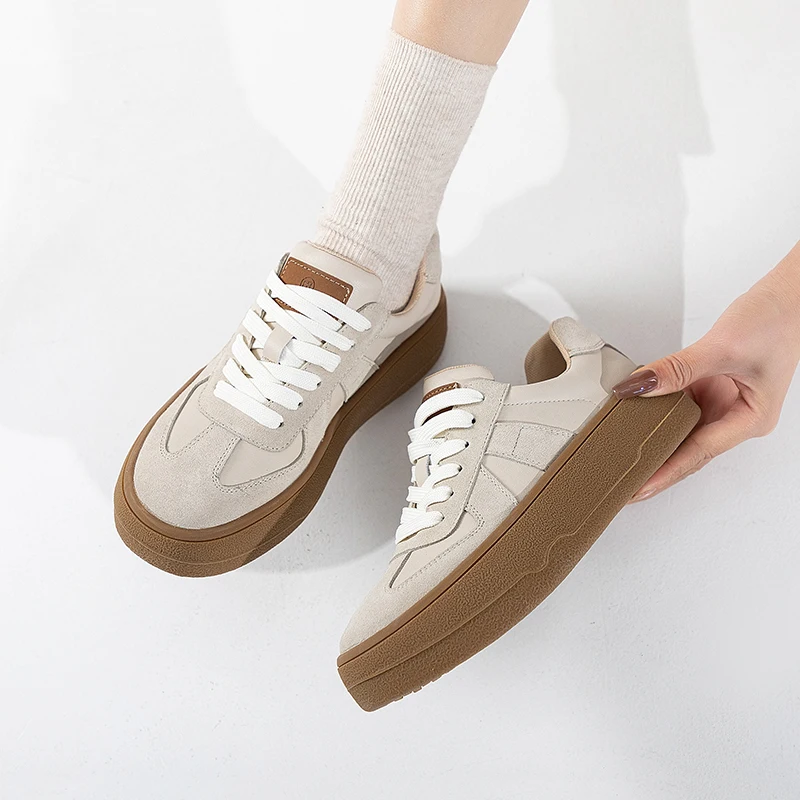 Platform Sports Shoes for Women 2023 Casual Sneakers Girl Comfortable Tennis Luxury Designer Running Flat Shoes Female Plus Size