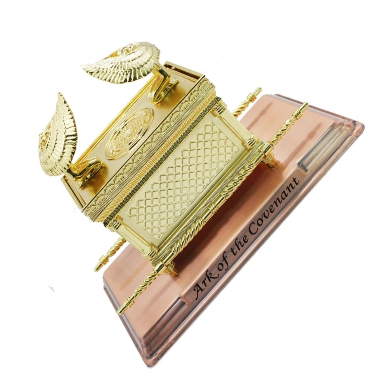 Стильный коллекционный Ковчег Завета в израильском кабинете. Дополнение к