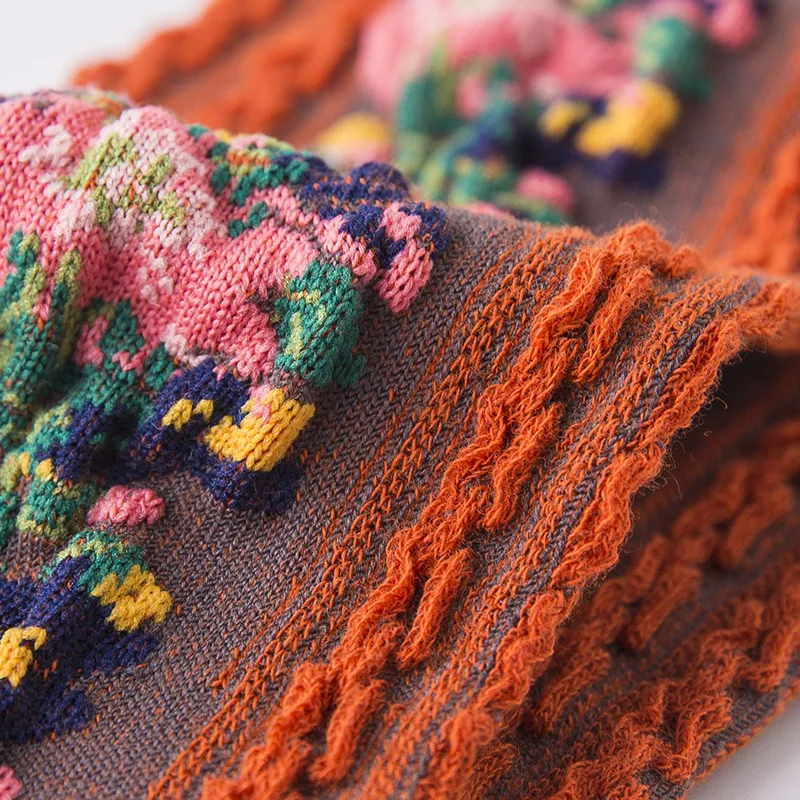 Cute Floral Printed Woman Socks Cotton Funny Socks Fit Without Falling Winter Vintage Sleepwear Meias Harajuku Socks For Women