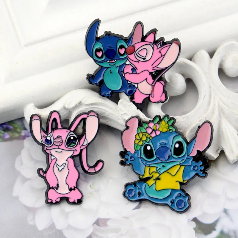 

Милые ювелирные украшения в стиле Диснея, брошь, милая мультяшная булавка для лацканов из Лило и Стича, Женский значок для куртки, булавка для рюкзака, ювелирные изделия, аксессуары
