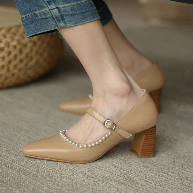 

Женские туфли-лодочки с жемчугом, на высоком каблуке