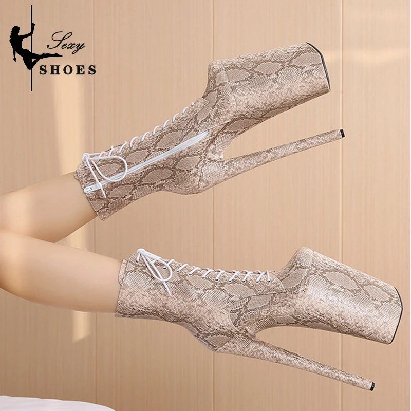 Ботильоны женские на платформе и молнии с красным змеиным узором