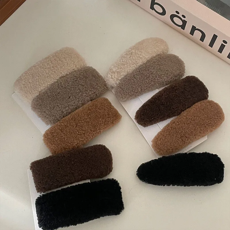 

Южная Корея Instagram новые осенние и зимние кофейные волосы ягненка плюшевые заколки для волос боковые челки заколка головной убор дикий bb заж...