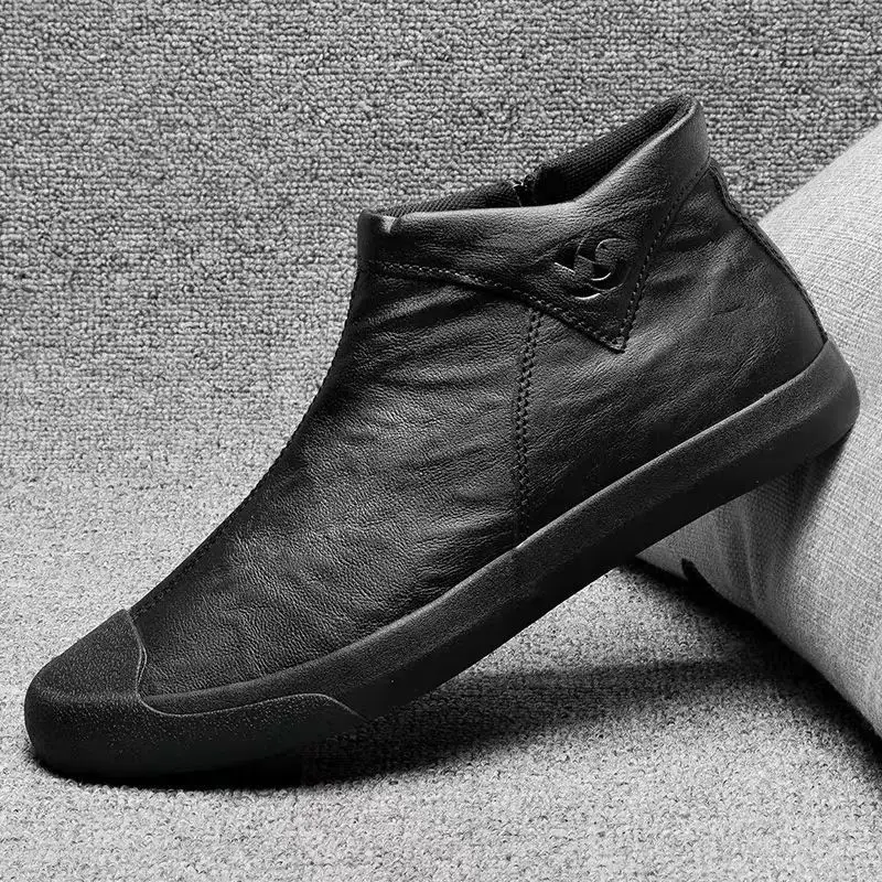 

Casual Leather Shoes Autumn Winter New Waterproof Men's One-foot Fashion Sneakers Trend Wild Platform Martin Boots Men's Shoes