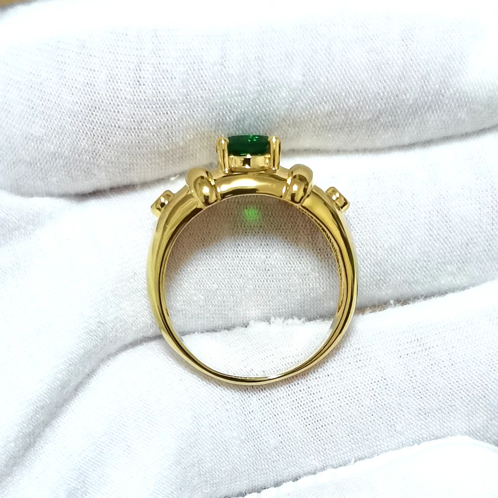 Мужское кольцо с круглым камнем 7 мм