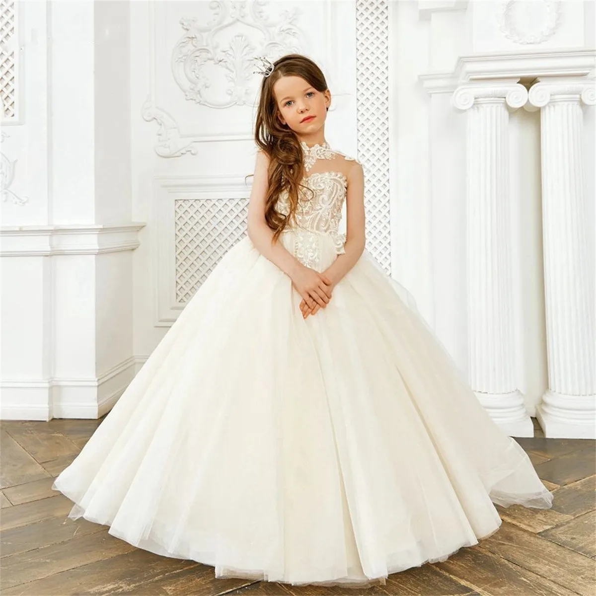 

Elegant High Neck Sleevless Flower Girl Dress For Wedding Princess Illusion Appliques Birthday Party First Communion Gowns