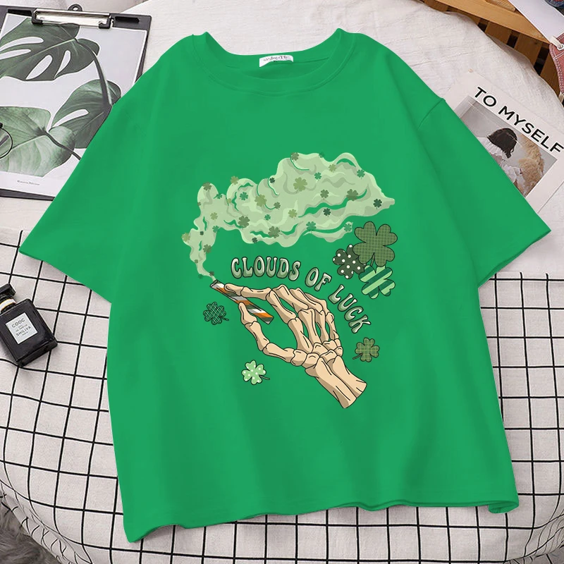 

CLOUDS OF LUCK Print Irish ST PATRICKS DAY T-SHIRT Round Neck Cute T-shirt funny skull Creative Personalized Summer Tops