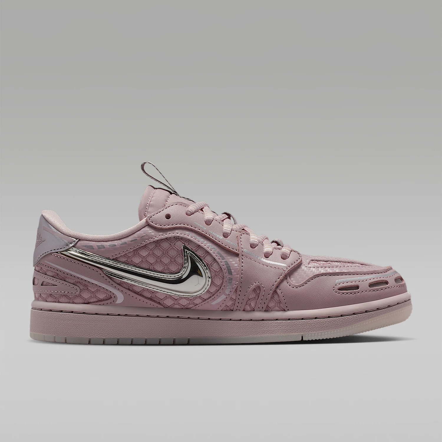Фото Женские износостойкие повседневные спортивные кроссовки Nike Authentic JORDAN на шнуровке с низким верхом HQ2186-601 №3