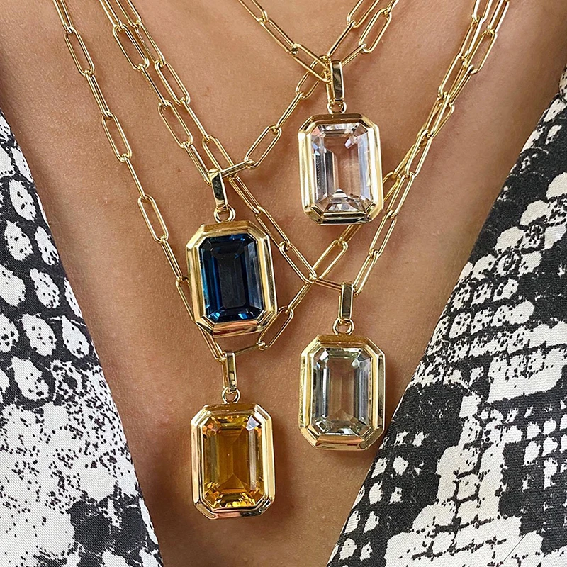

Retro Chic Square Zircon Necklace for Women Stainless Steel Necklace 18K Gold Plated Pendant Girls Wedding Engagement Jewelry