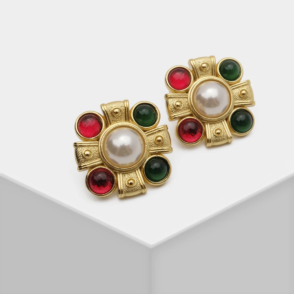 

Cross Pearl Square Rhinestone Stud Earrings
