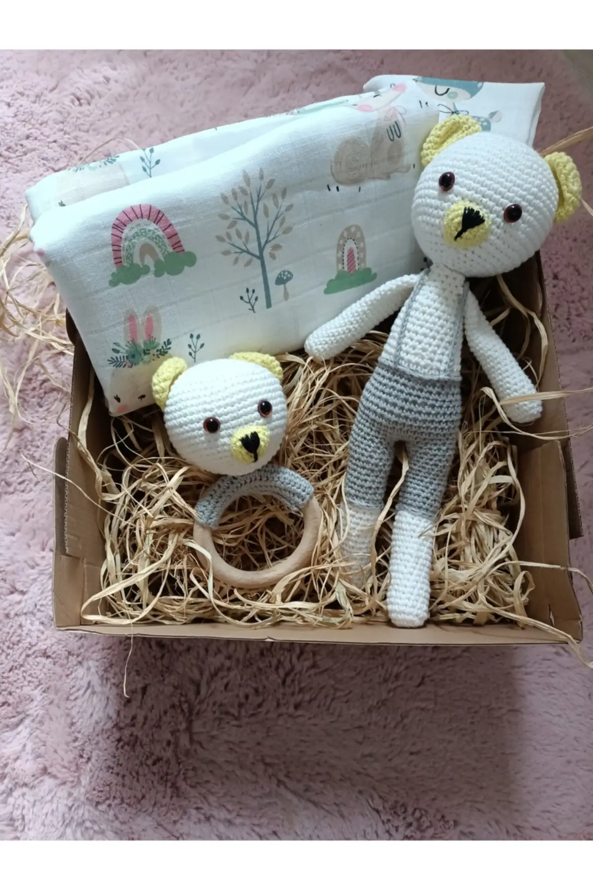Baby Set Müslin Blanket and Amigurumi Toy White Hediyelik Mother & Kids