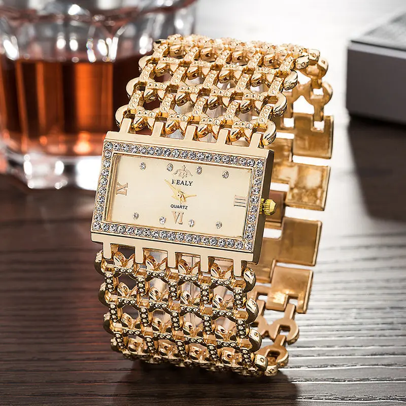 High-end Classic Square Ladies Watch High-end Temperament Ladies Dress Bracelet Watch Luxury Diamond Quartz Watch