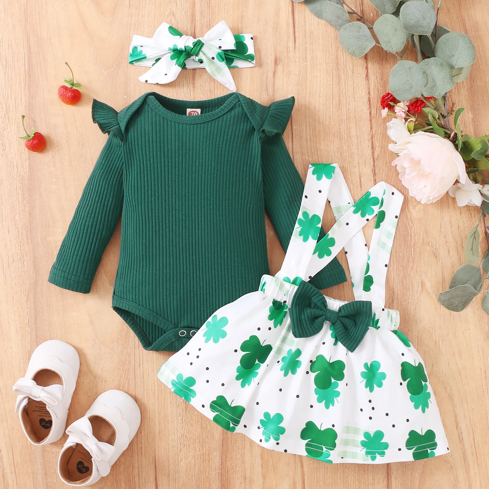 

St Patricks Day Girl Clothes Ribbed Baby Bodysuit Suspenders Skirts Headbands Outfits Clover Print Bowknot Toddler Girl Clothes