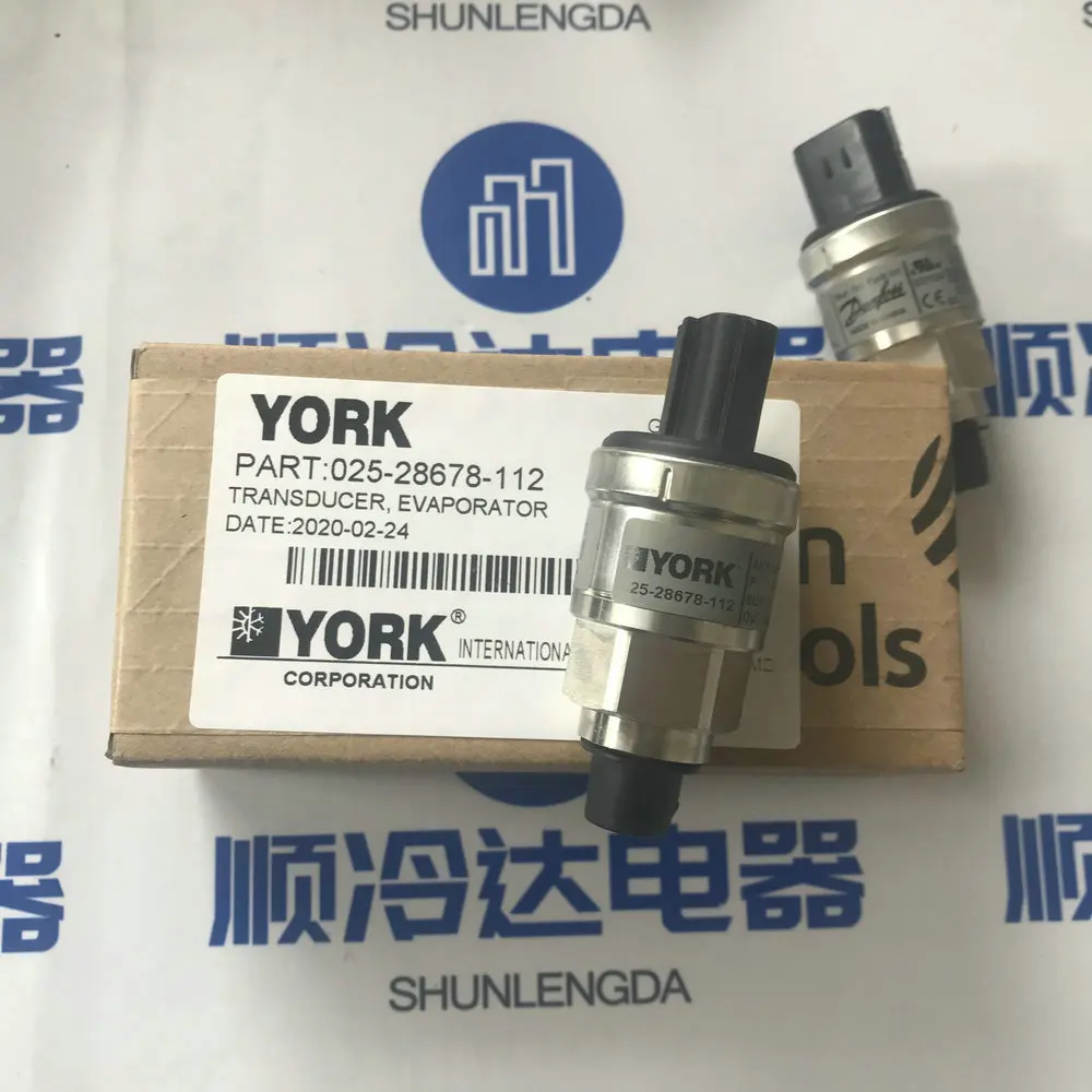 

025 28678 112 Air Condition and Refrigeration Spare Parts Pressure Transducer 025-28678-112 For Chiller 02528678112