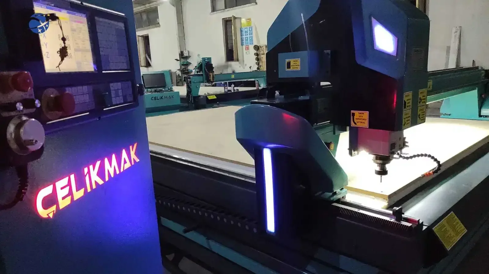 Контроллер ЧПУ высокой точности 4-осевой сервопривод переменного тока с для