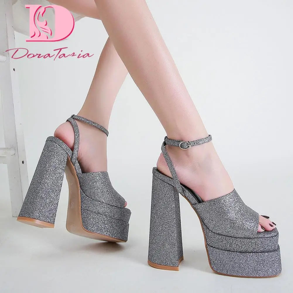 

Женские босоножки на платформе DoraTasia, черные босоножки на толстом высоком каблуке 6,5 см, с открытым носком, элегантные выразительные дамские...