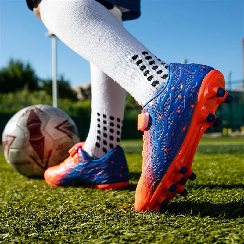 Fashion High-quality FG Kids Football Shoes Breathable Anti-slip Soccer Shoes Boy Girl Comfortable Outdoor Children Sports Shoes