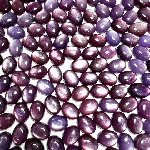 Фиолетовый лепидолит кабошон