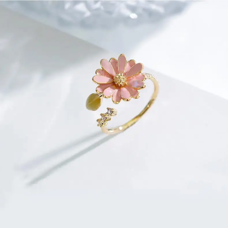 

Xianqisen женская розовая хризантема с кольцом в форме листа, Корейская версия европейского и американского модного эмалированного нового прод...