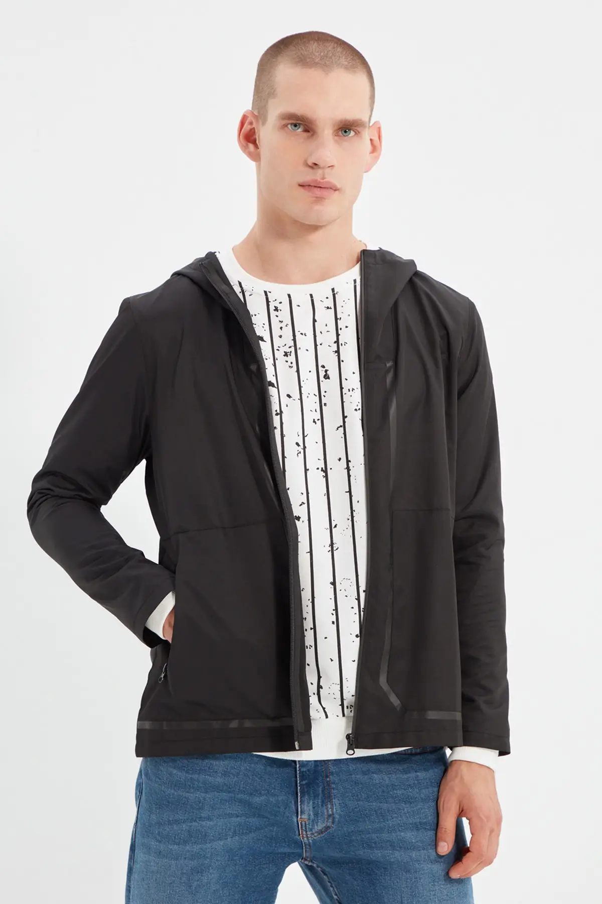 Trendyol Mens Slim Fit Hooded Slim Coats TMNAW22MO0497