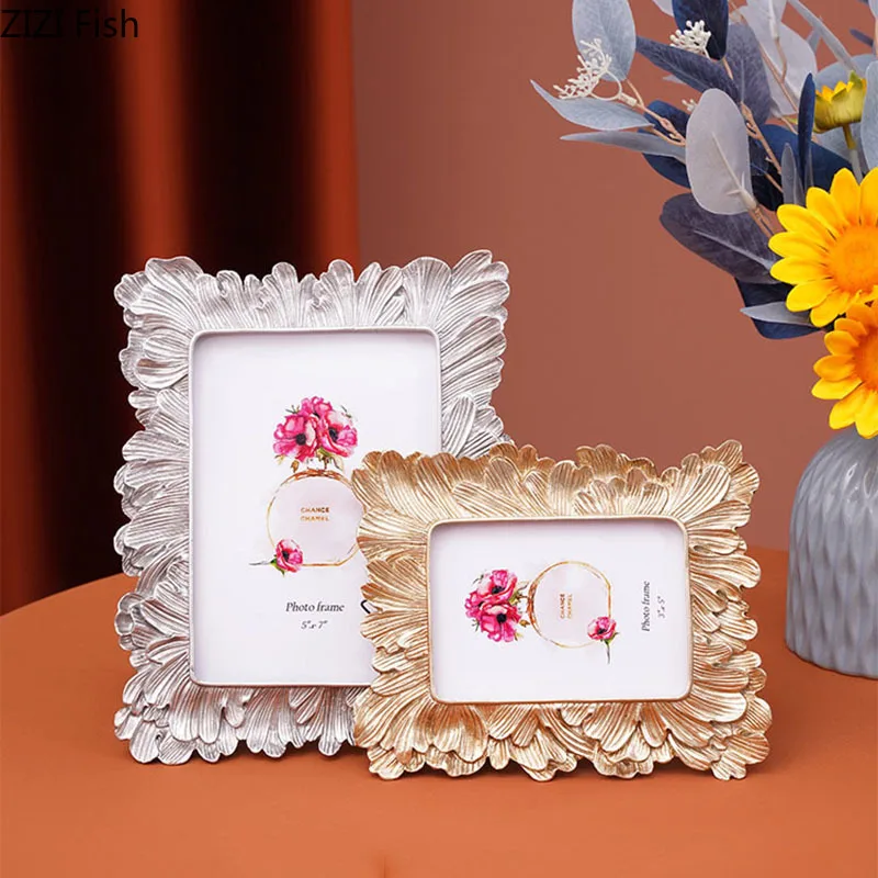 

Golden/Silver Leaf Picture Frames Room Aesthetics Modern Decor Photo Frame Figures Portrait Framed Art Desk Decoration Ornaments