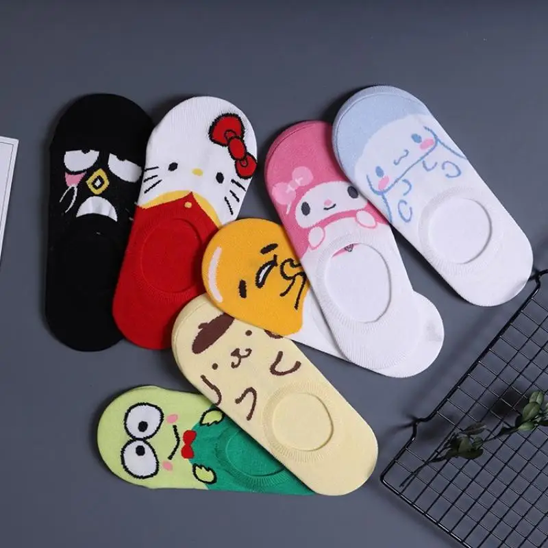 

Kawaii Sanrios Mymelody Hellokittys Cinnamoroll Summer Cartoon Female Invisible Ladies Korean Version Breathable Boat Socks