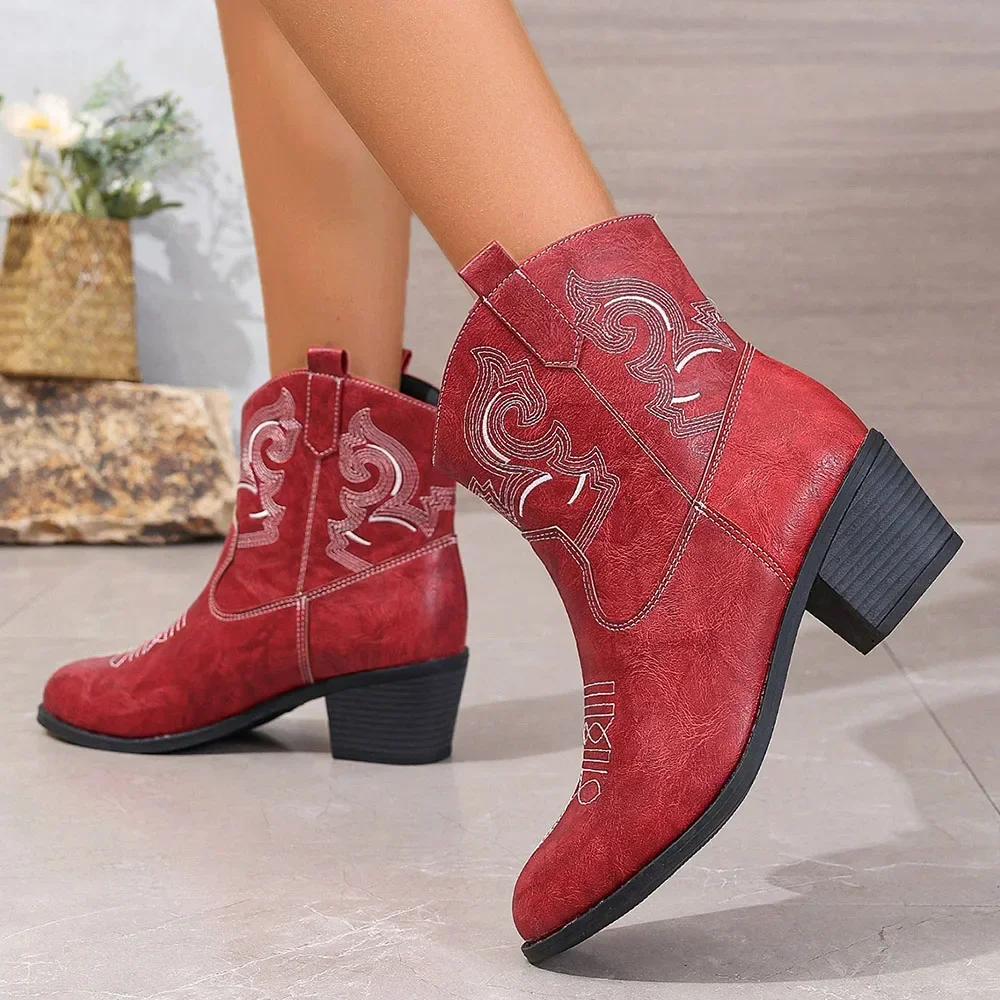 Женские ботильоны в стиле панк на массивном каблуке вестерн