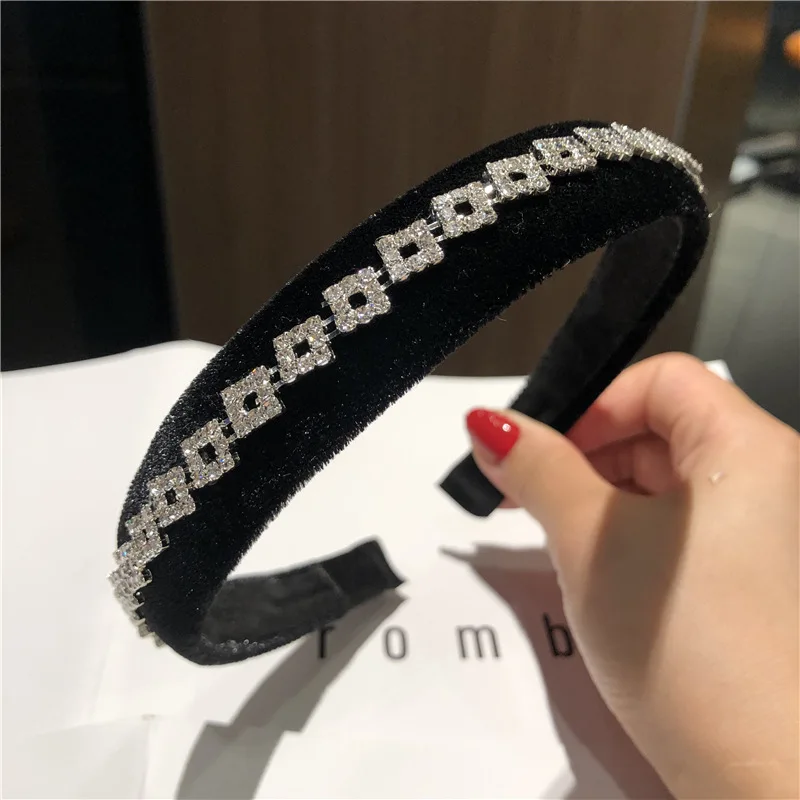 

Rhinestone Hair Band Winter Alloy Fashion Bridal Hair Grottoes Vintage Wide Edge Chain Black Headband Hair Ornament