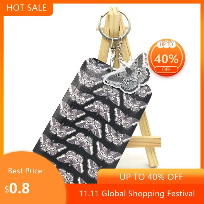 

Брелок для ключей в виде черной бабочки ручной работы