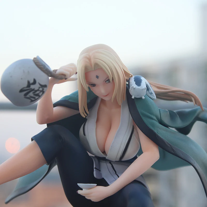 

Anime Girl Fifth Hokage Figurine Tsunade Pvc Collection Figure Toys 16CM