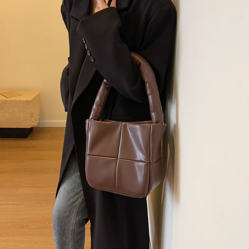 

Нишевые дизайнерские сумки, женские хлопковые сумки через плечо, вместительные сумки-тоуты из искусственной кожи, осенние женские дорожные сумки