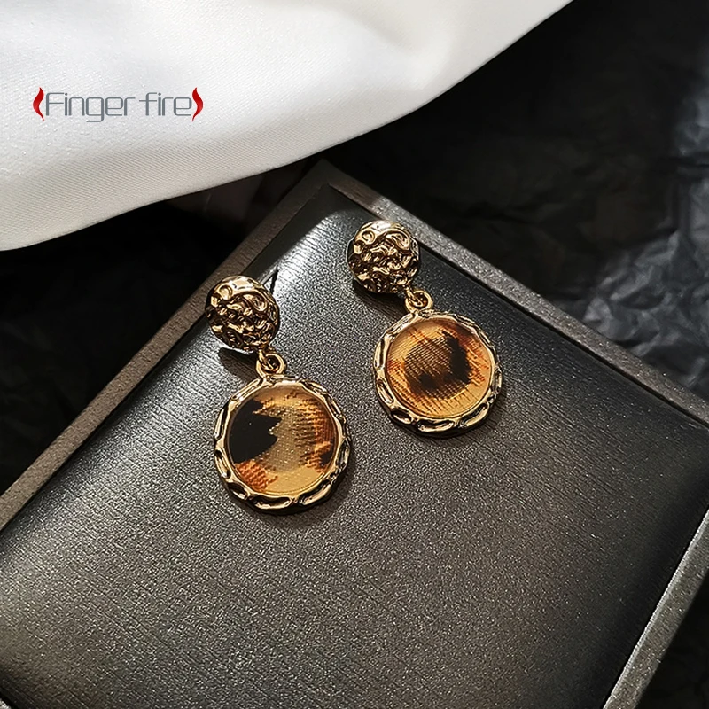 

Statement Slim Fashion Gold Plated Earrings Engagement Banquet Delicate Jewelry