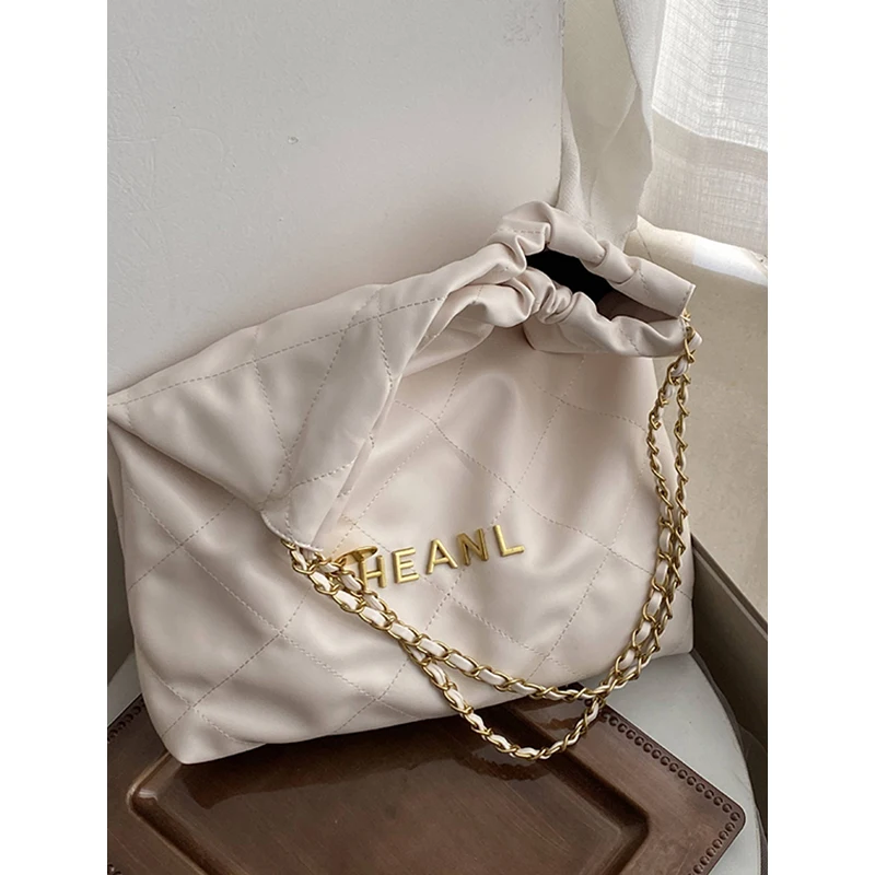 Chain Hand Bags for Women Soft Leather Large Capacity Tote Handbag 2023 New Korean Fashion Letter Sac Bandoulière Luxury Bag