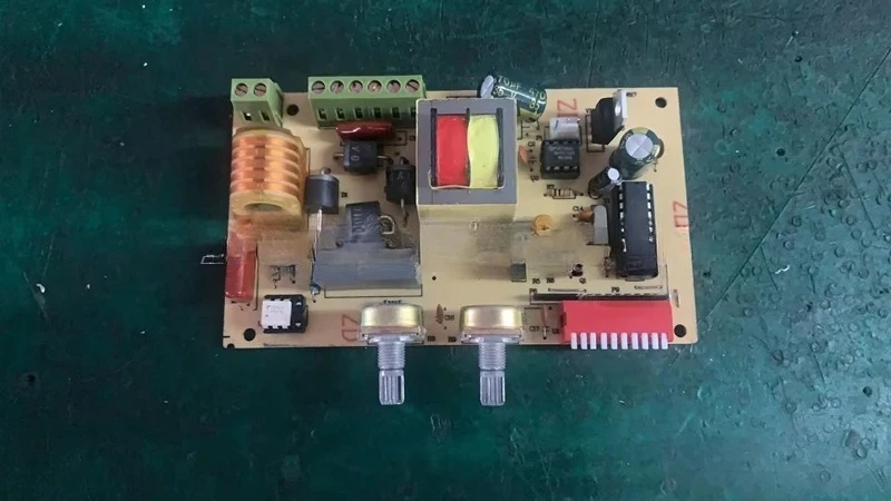 Фото Плата управления (материнская плата) для стробоскопов Atomic XP1500W MAX15, только 220В, 1500Вт №1