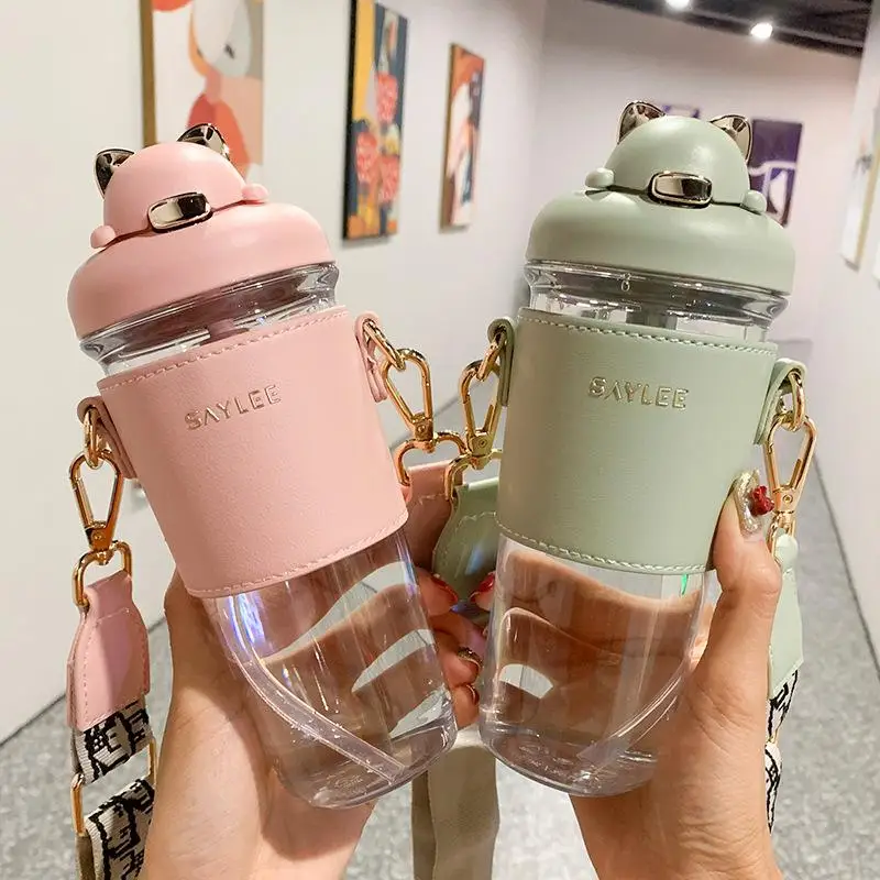 

550ml Water Bottle For Girls With Strap TRITAN Plastic Cup Fashion Ladies Cup Portable Outdoor Sports Water Cup With Straw