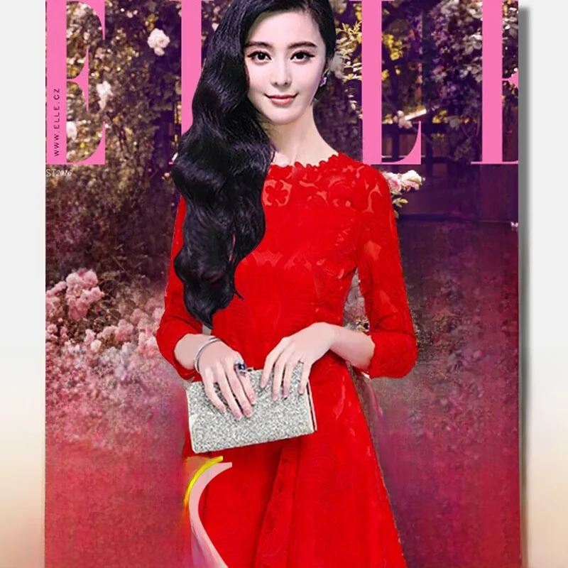 Большое красное платье с вышивкой осенне-зимнее в том же самое со звездами