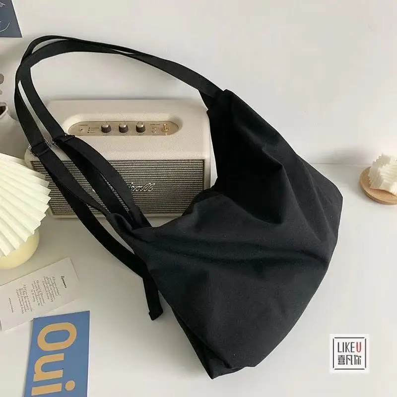 Korean Style Shoulder Bag Simple Tote Bag Unisex All Match Shoulder Bag Large Capacity Messenger Bag Women Fashion Bags 2023