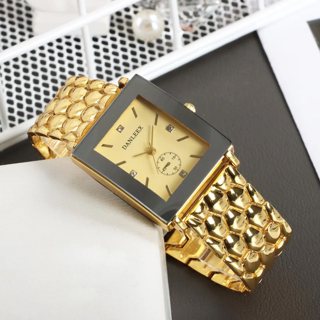 

Fashionable And Trendy Long Men's Women's Watches Fashion Lovers' Direct Supply Of Quartz Foreign Trade Explosion 2366