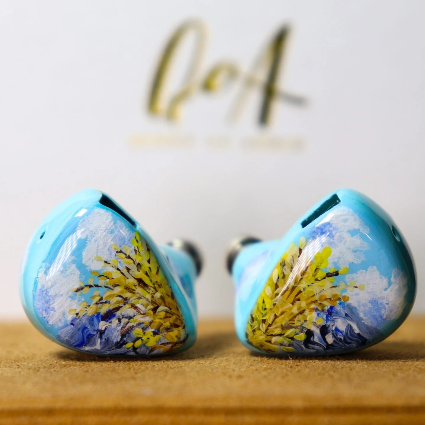 Фото Наушники QoA Cloud Scape Hybrid IEM с 1DD драйвером и 10-мм микро-планарным драйвером, 6N посеребренный кабель 0.78 мм, 2-контактный разъем 3.5/4.4 мм, HiFi-наушники №1