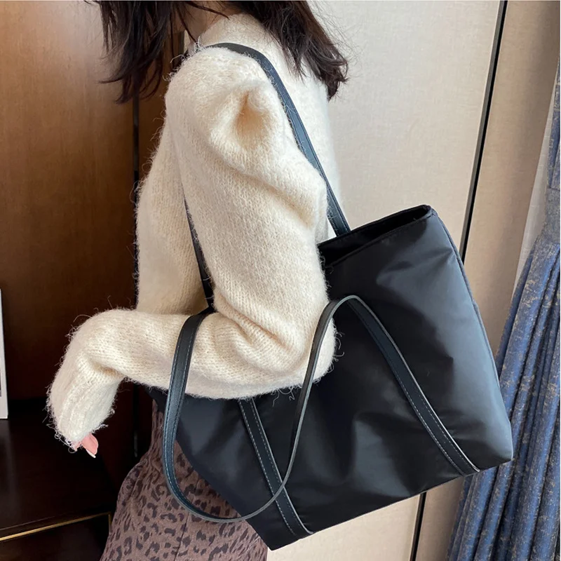 

Simple Solid Color Shoulder Bag Handbag Oxford Top-handle Totes Female Large Capacity Shopping Street Zipper Bags for Women 2023