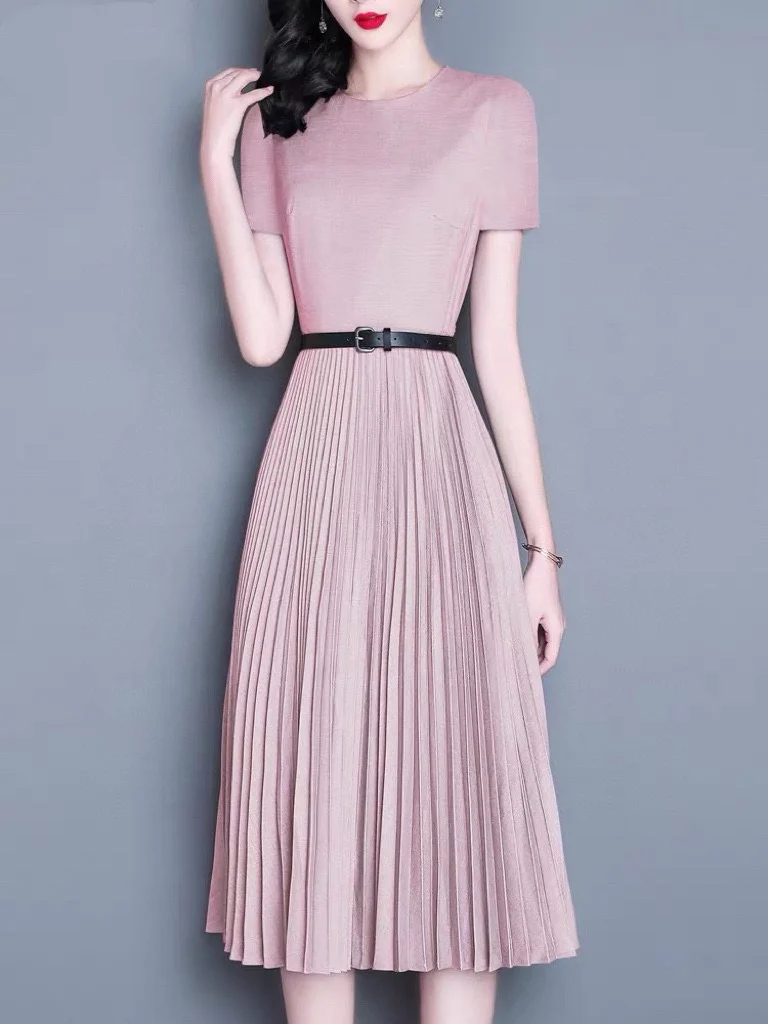 2023 spring and summer women's clothing fashion new Pleated Dress0609