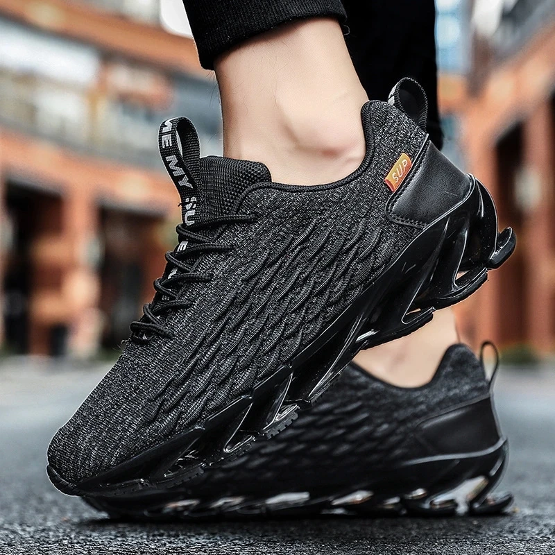 Men's Breathable Blade Running Sports Shoes Youth Street Trendy Male Sneakers Damping Outdoor Jogging Casual Shoe Zapatos Hombre