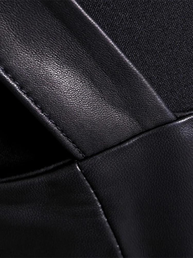 Lautaro Платье из мягкой искусственной кожи с облегающим силуэтом и пышной юбкой