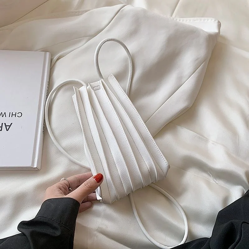 Wrinkle Accordion Mobile Phone Bag Mini Organ Bag Women's Bag Summer Versatile Messenger Bag Lady Outfit For Women Gril Cardcase