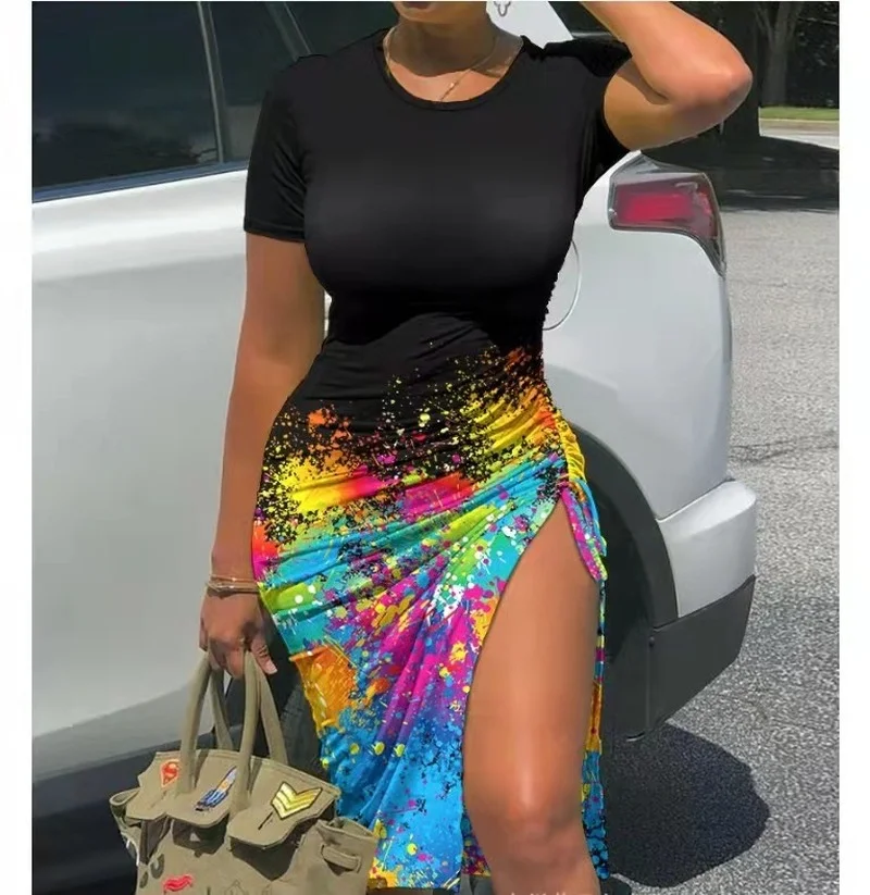 Женское летнее платье-футляр с круглым вырезом коротким рукавом и разрезом |