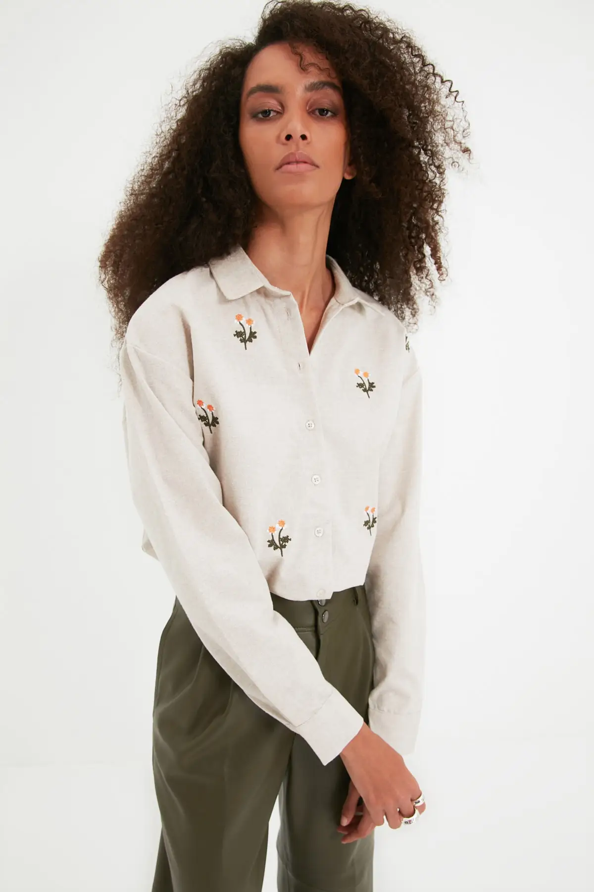 

Shirts & Blouses