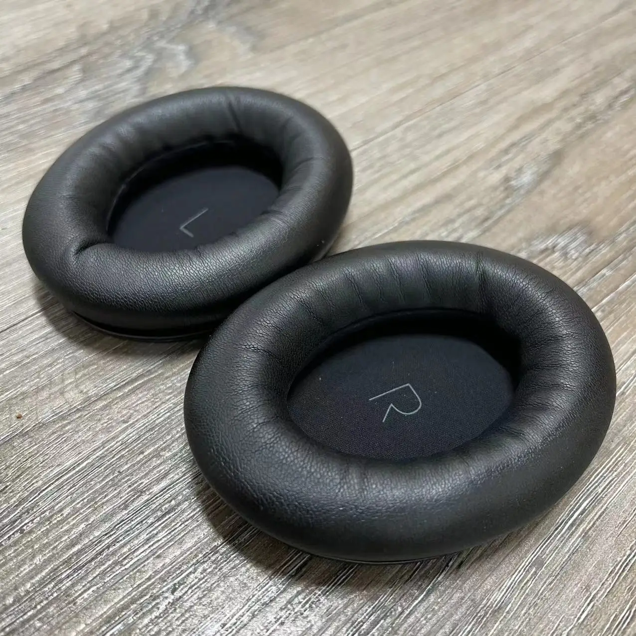 Амбушюры для JBL Tour One/Tour One M2